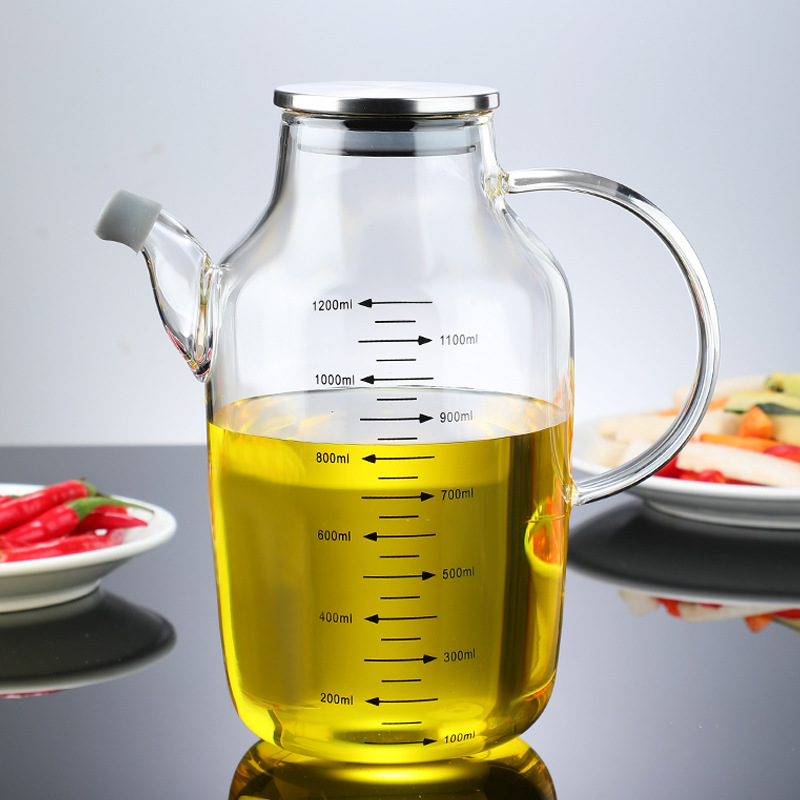 Kas klaasõlipudelit on lihtne puhastada?